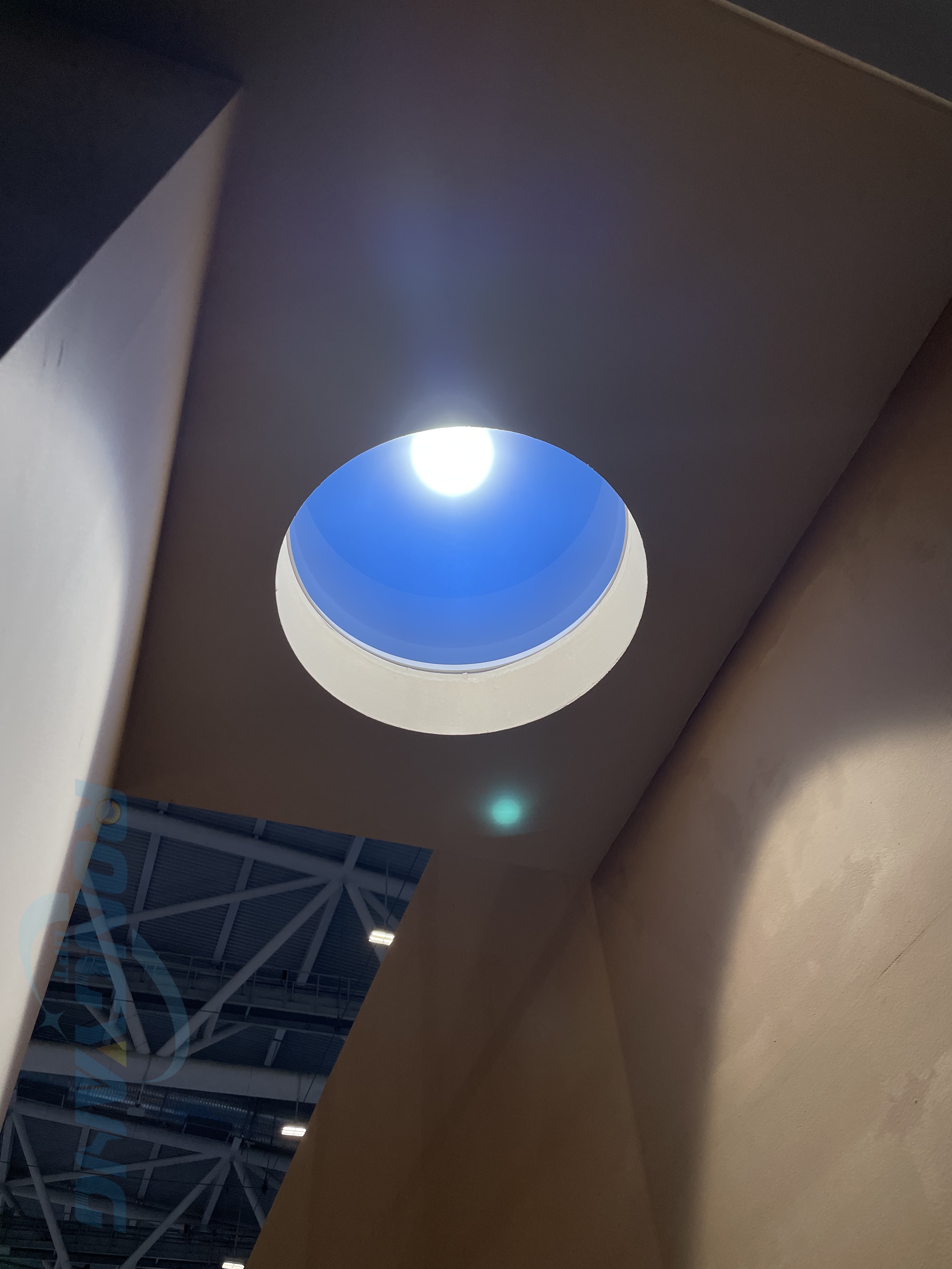 Latest company blogs about Key Factors to Consider Before Choosing an Artificial Skylight